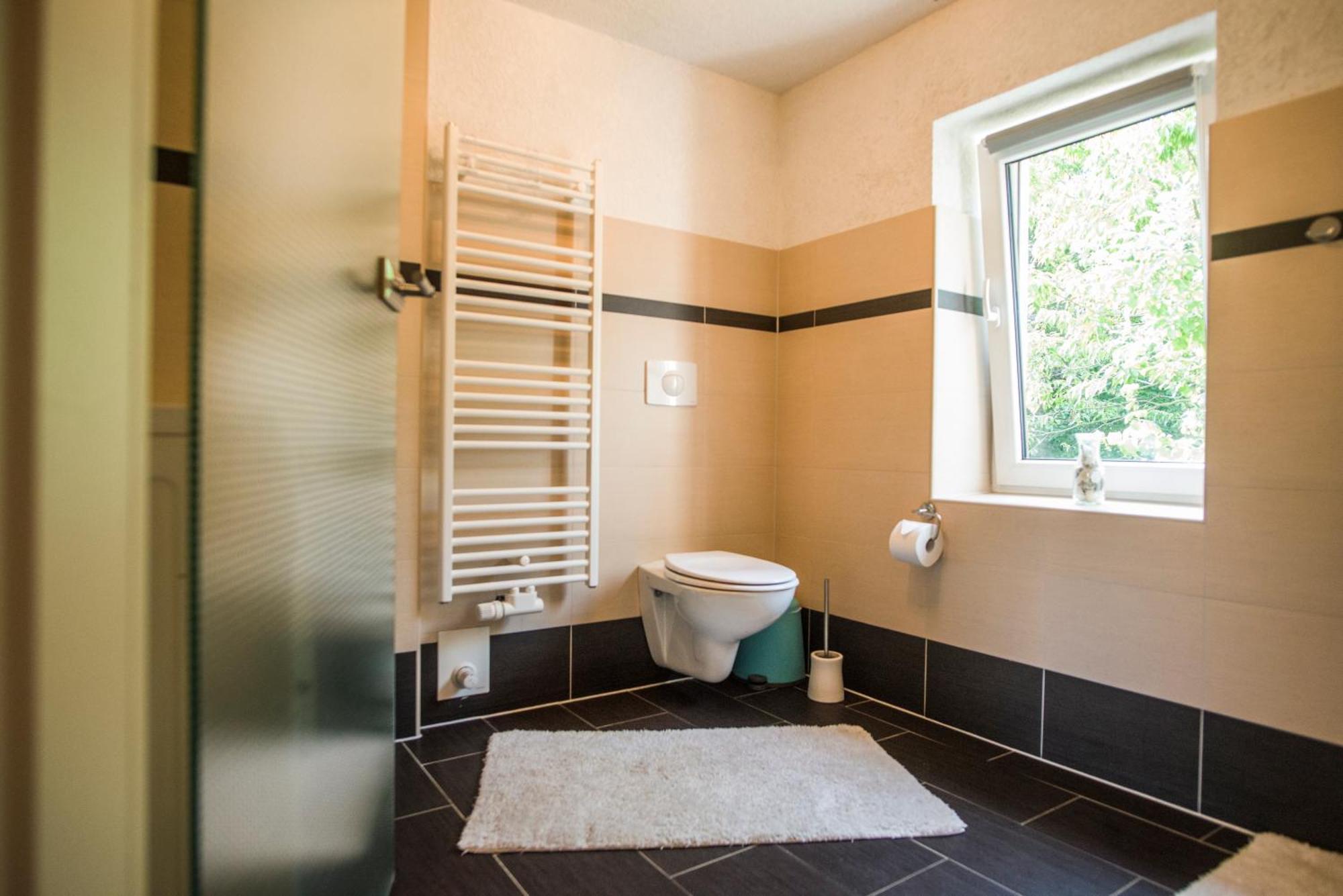 Ferienwohnung Am Zeulenrodaer Meer エクステリア 写真